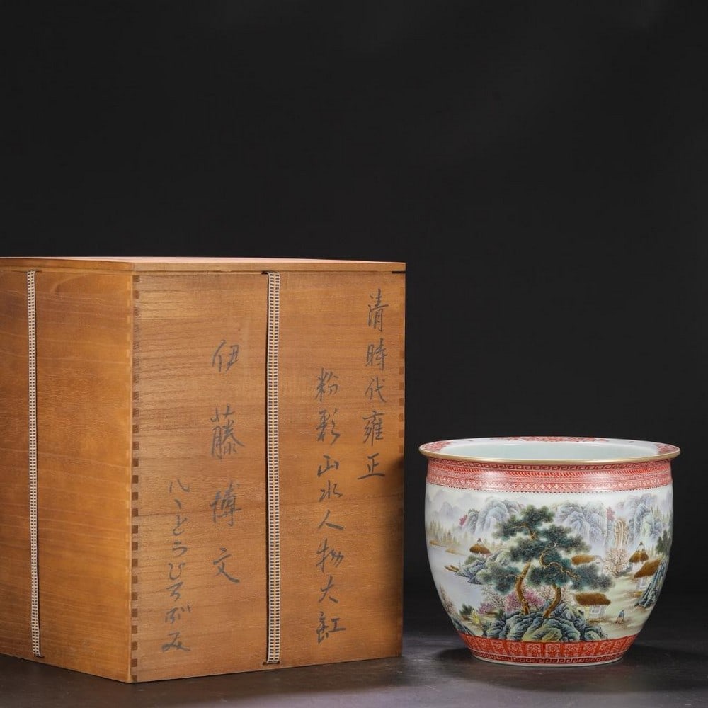 Old Collection Qing Dynasty Yongzheng Famille Rose Landscape and Inscription Poetry Vat: Old Collection Qing Dynasty Yongzheng Famille Rose Landscape and Inscription Poetry Vat A magnificent famille rose porcelain vat from the Yongzheng period of the Qing Dynasty, finely decorated with ha