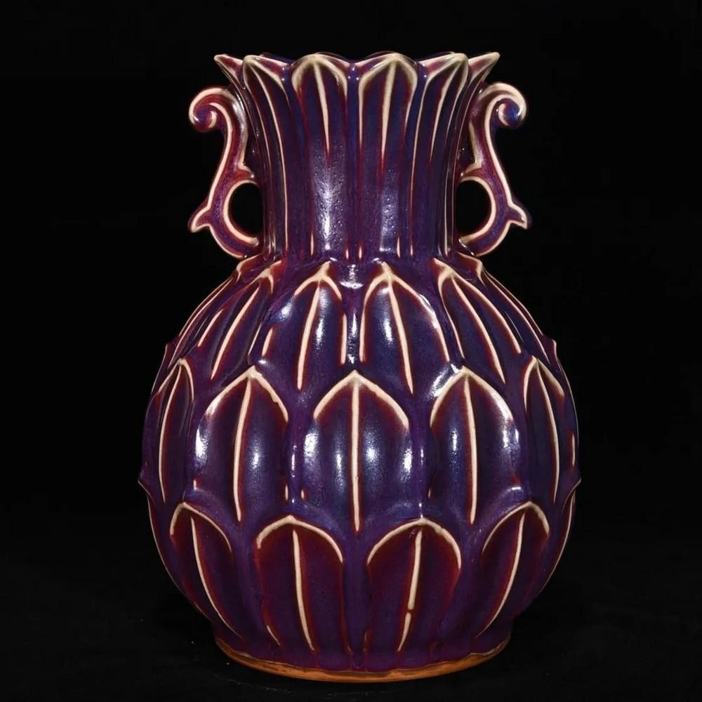 Chinese Antique Hand-Painted Jun Kiln Rose Purple Lotus Vase with Double Handles: Chinese Antique Hand-Painted Jun Kiln Rose Purple Lotus Vase with Double Handles This rare and exquisite Chinese antique vase is a stunning example of Jun kiln craftsmanship, featuring a rich rose pu