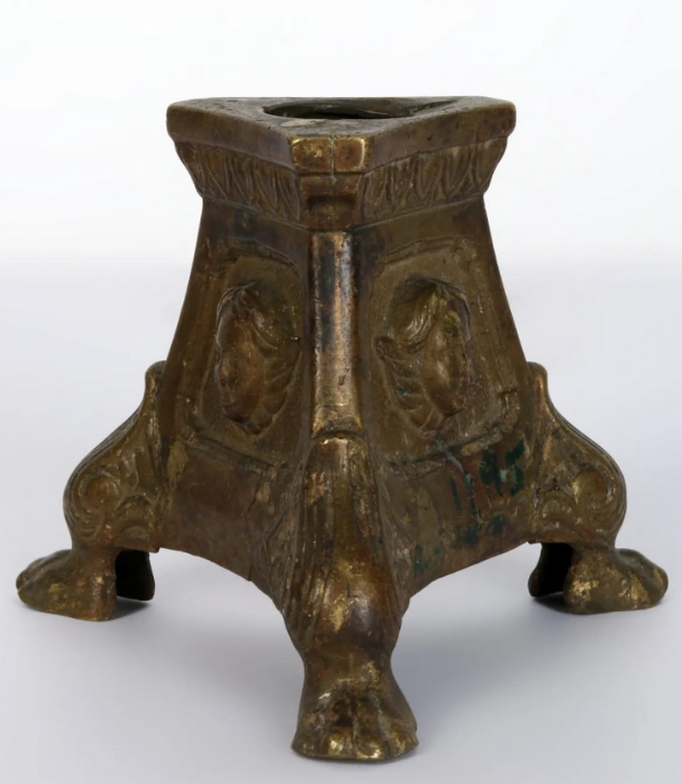 Elegant Vintage Brass Antique Candle Holder (1 of 3)