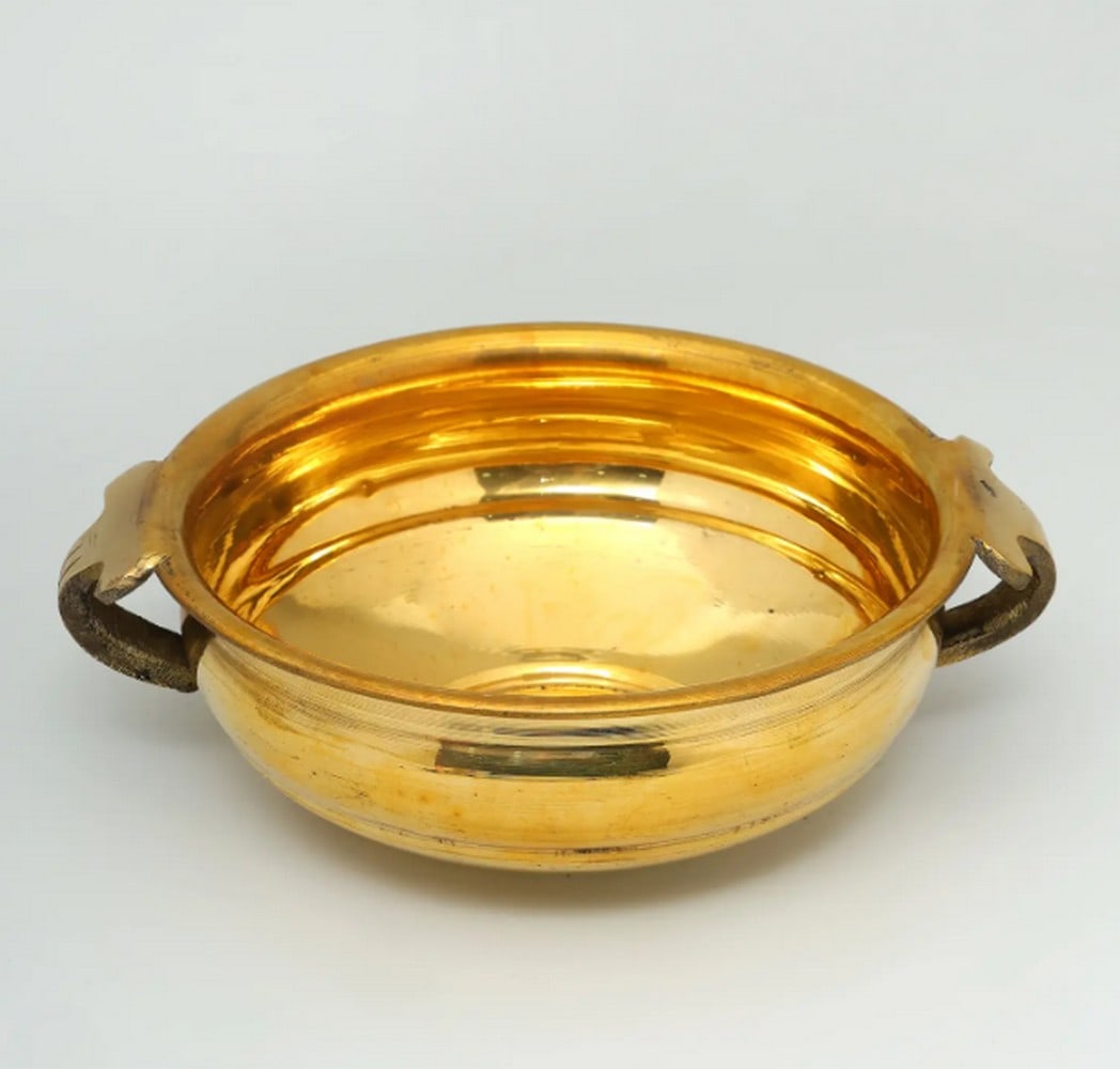 9" Traditional Brass Urli Bowl (1 of 3)