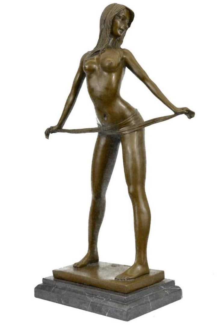 Sensual Elegance Standing Sexy Nude Woman Original Bronze Art Sculpture by Aldo Vitaleh - 20" x 11": Sensual Elegance Standing Sexy Nude Woman Original Bronze Art Sculpture by Aldo Vitaleh - 20" x 11" Immerse yourself in the alluring charm and sensuality embodied by this enchanting bronze scu