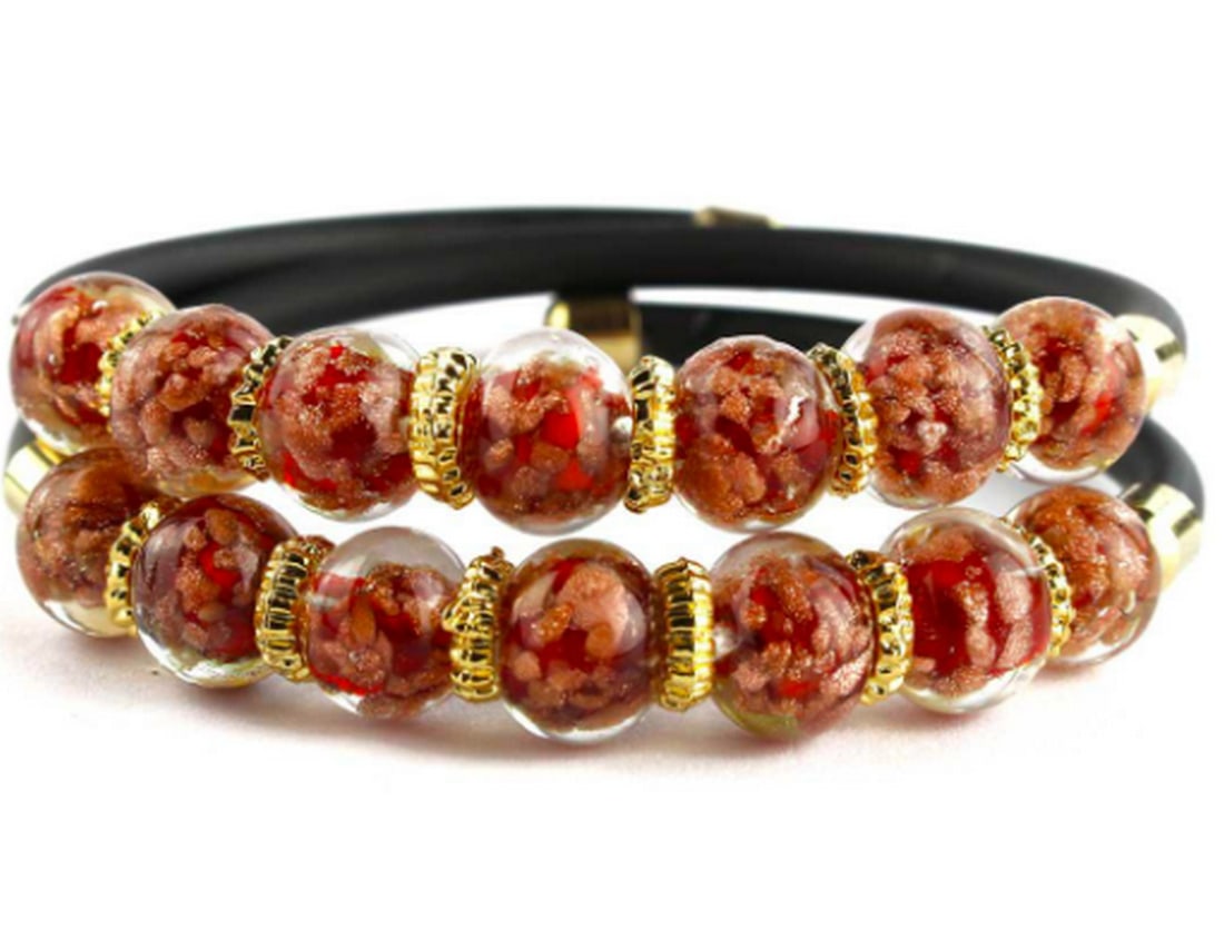Serena Double Bracelet - Red Avventurina Murano Glass: Serena Double Bracelet - Red Avventurina Murano Glass This bracelet is crafted using the lampworking technique, with each bead individually shaped. The molten glass beads are adorned with vibrant co