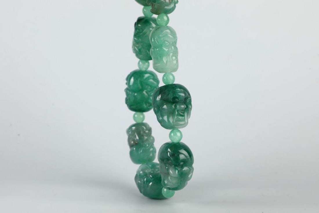 Timeless Elegance: Handcrafted Jade Bracelet - 9