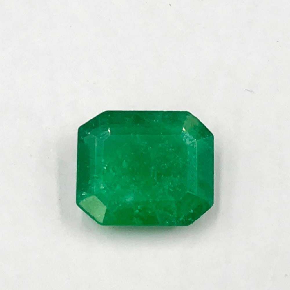 3.83ct Faceted Emerald Octagon Gemstone: Faceted Emerald Octagon For many, emerald is considered to be the symbol of rebirth. It is also believed to represent good fortune, youth, balance, growth, peace, and foresight Size- 11.2x9.5 mm,
