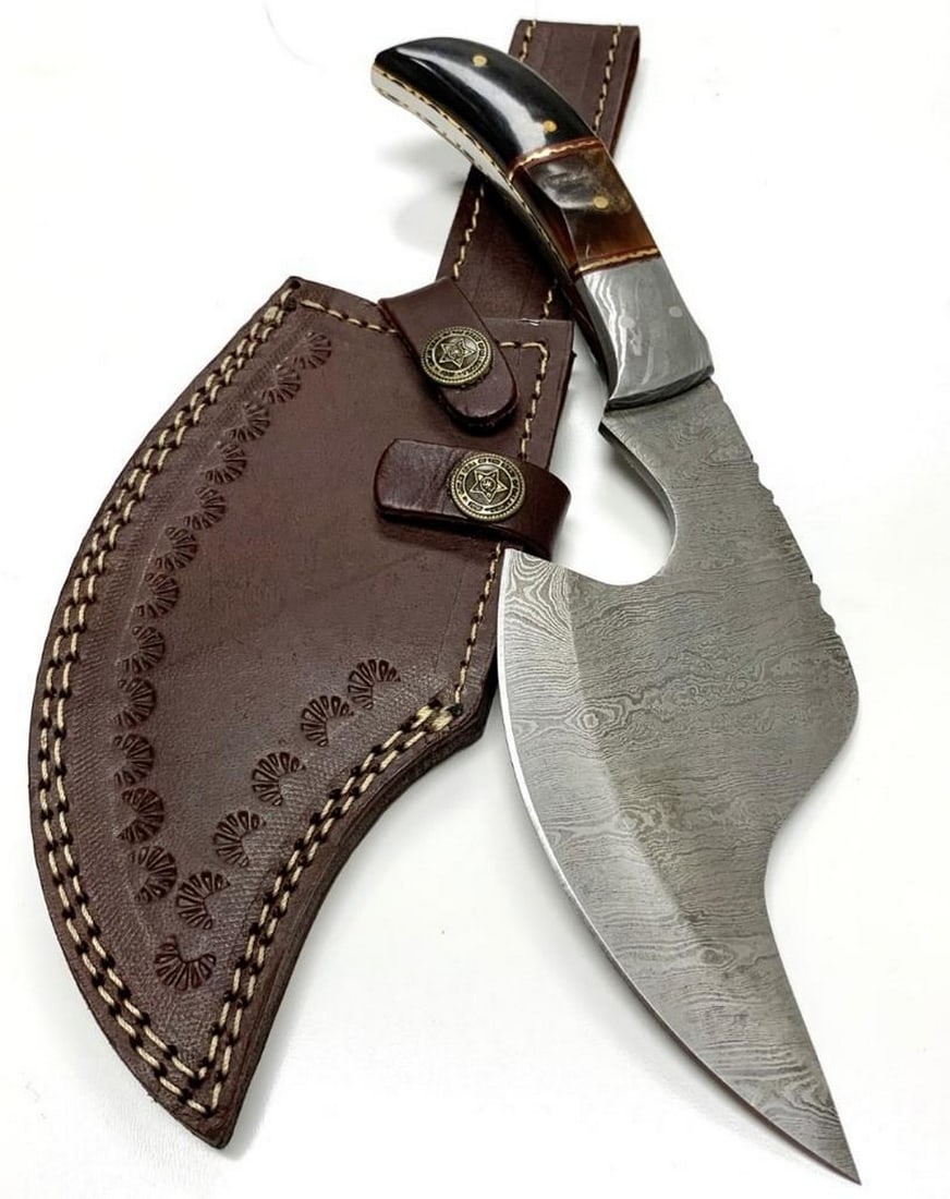 Steel & Inlaid Damascus Chopper Blade With Leather Sheath: Steel & Inlaid Damascus Chopper Blade With Leather Sheath Damascus Steel Blade with 256 Layers on it. HARDNESS 56-60 H R C VERY HIGH QUALITY GENUINE LEATHER SHEATH SIZE: Overall Length: 10.5"