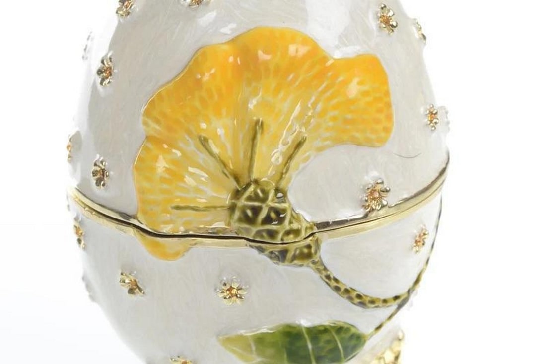 White Faberge Inspired Egg Music Box Decorated With Stunning Yellow Flower - 3