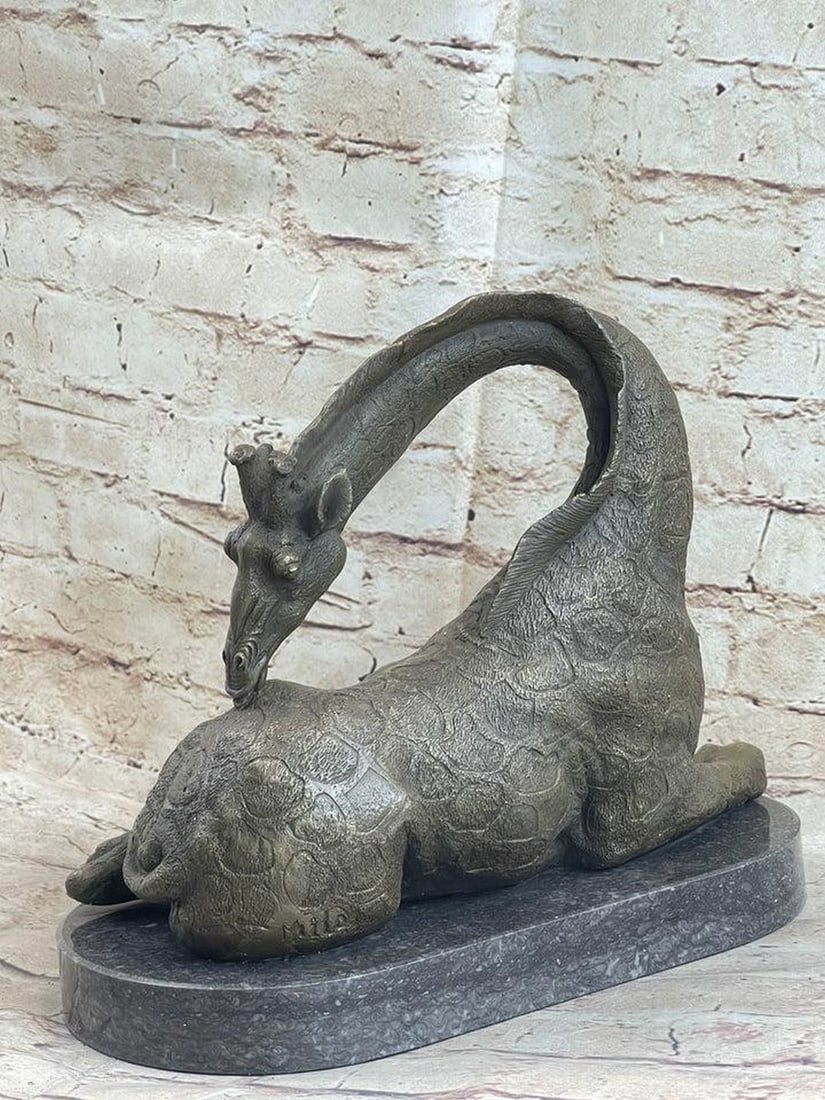 Graceful Giraffe Bronze Statue - 2
