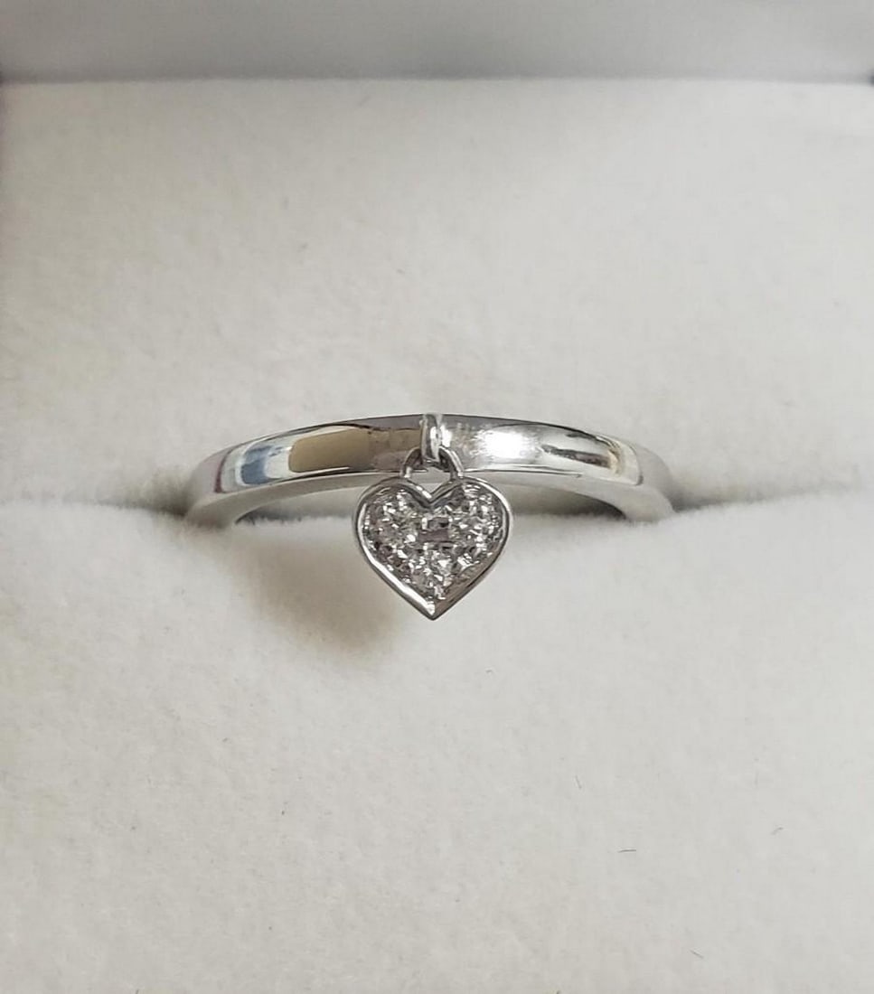 Diamond Heart Ring In White Gold Over Sterling Silver: Diamond Heart Ring In White Gold Over Sterling Silver Ring Size 6 A Ring She Could Definitely Wear Everyday, An Absolute Perfect Gift. The White Gold Color Goes With Any Outfit And Shines With
