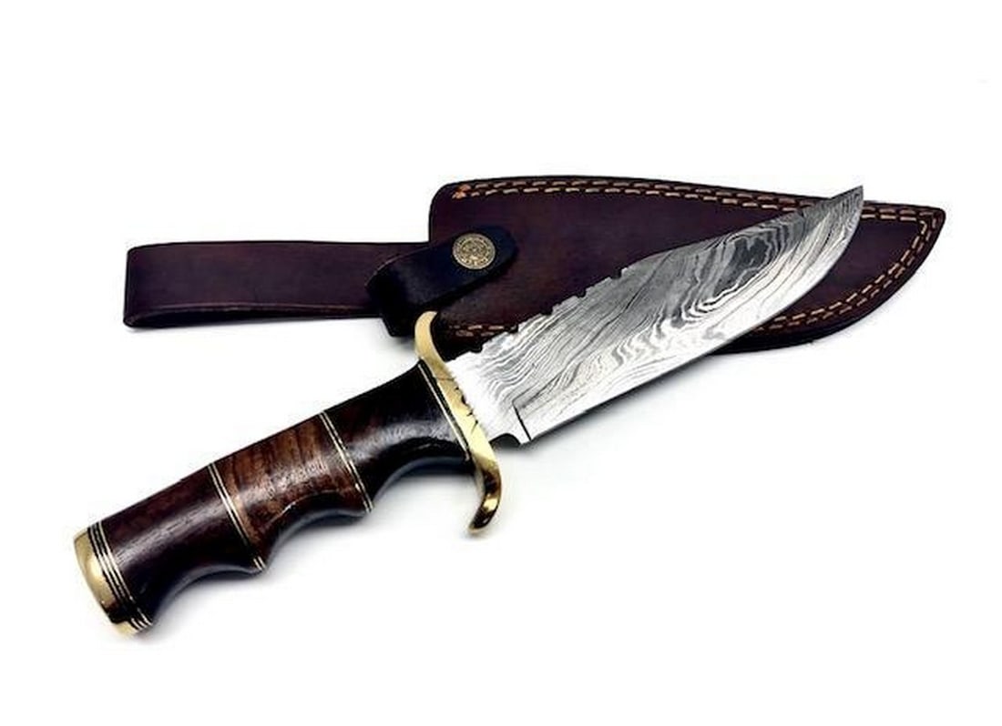 11 1/2" Inlaid Wood Handle Damascus Hunting Knife: 11 1/2" Inlaid Wood & Brass Handle Damascus Hunting Knife With Stitched Leather Sheath An Excellent Hand Crafted Shive To Add To Any Collection. High Quality steel is utilized to forge the fi