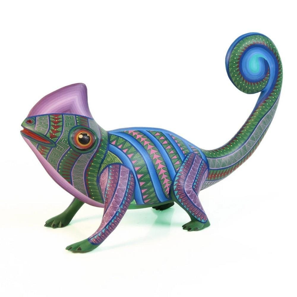 Masterpiece Chameleon – Handcrafted Oaxacan Alebrije by the Morales Family (1 of 5)