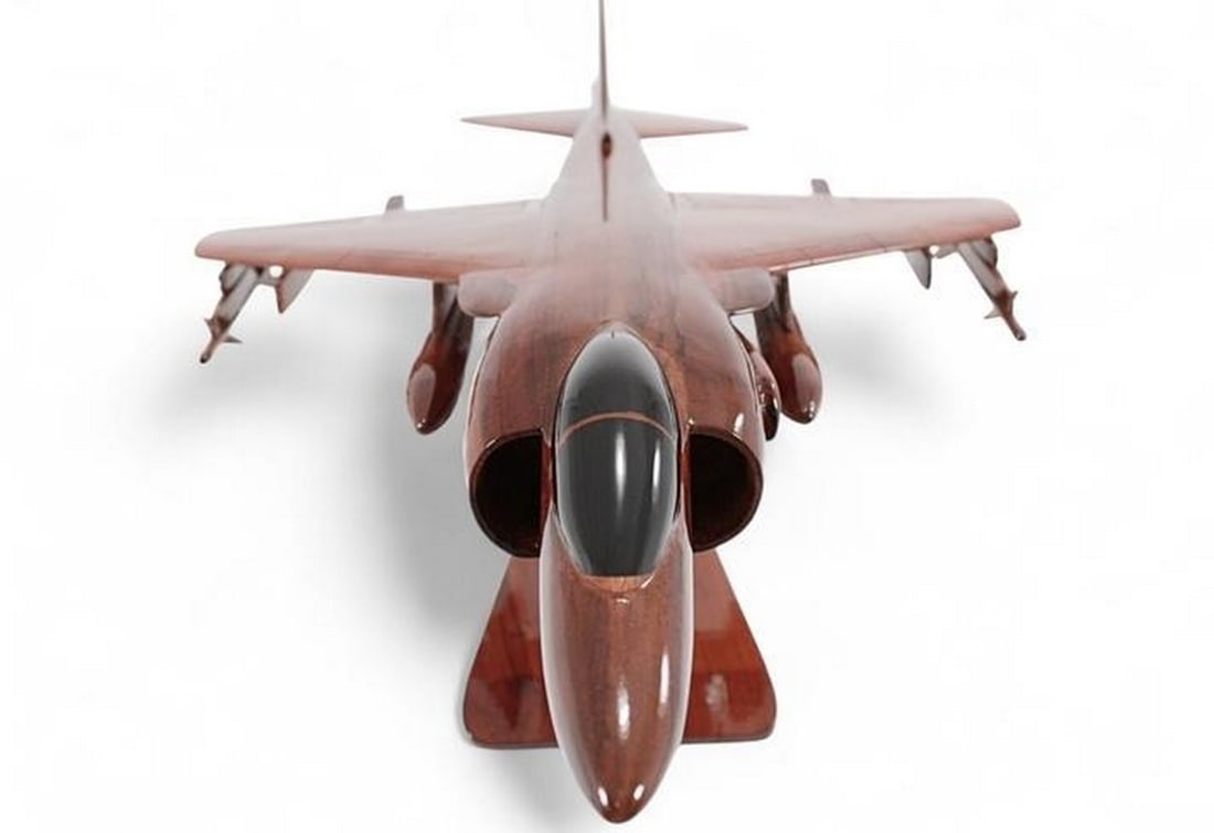 AV-8 Harrier Model Plane - 4