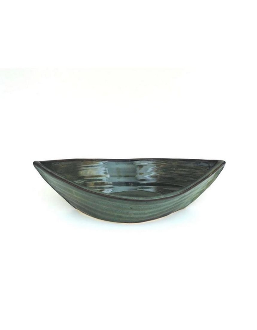 Sage Dory Serving Bowl: Sage Dory Serving Bowl The Sage Dory Serving Bowl features a serene, earthy green tone that complements a variety of table settings. Its spacious design makes it ideal for serving salads, pasta, or la