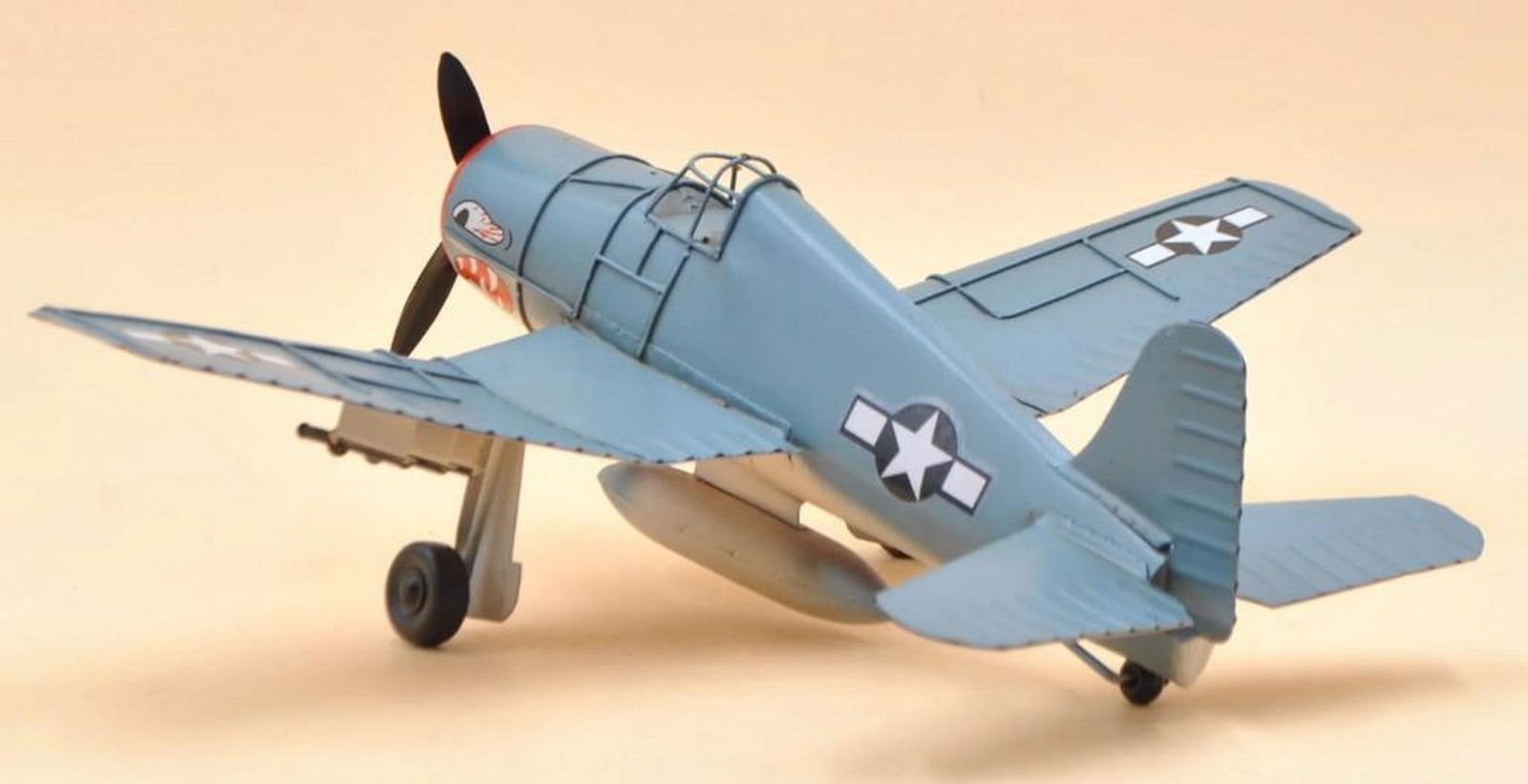 HANDMADE MODEL AIRCRAFT DIE CAST FIGURINE (1 of 1)
