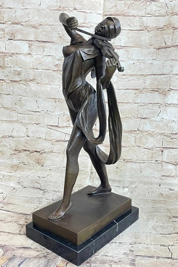 Musical Serenity Original Bronze Violinist Sculpture by Aldo Vitaleh - 17" x 9": Musical Serenity Original Bronze Violinist Sculpture by Aldo Vitaleh - 17" x 9" This exquisite bronze sculpture, titled "Musical Serenity," captures the tranquil beauty of a blindfolde