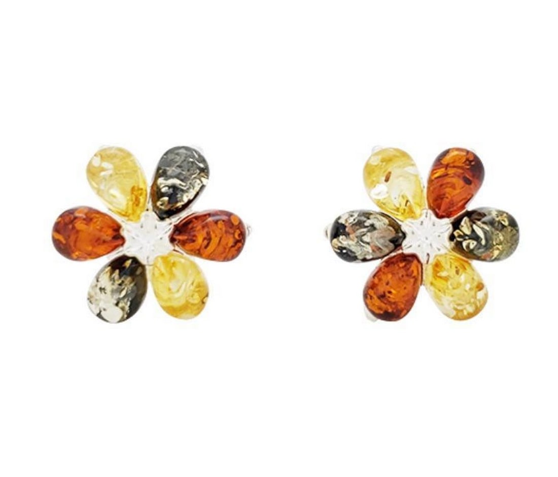 Multi Color Petal Amber Flower Stud Earrings: Multi Color Petal Amber Flower Stud Earrings These stunning earrings feature Amber tones of green, yellow, and orange. They are the perfect complement to all hair colors. These stunning stones are se