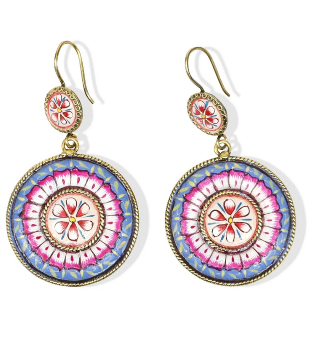 Enchanted Mandala Elegance: Enchanted Mandala Elegance These sterling silver mandala art earrings blend traditional craftsmanship with modern elegance. Featuring a hand-painted mandala in vibrant pink, white, and blue on a lave