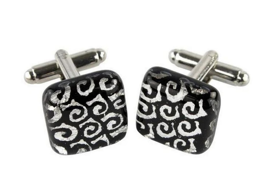 Twisted Black Murano Glass Original Men's Cufflinks: Twisted Black Murano Glass Original Men's Cufflinks Elevate your formal style with our Twisted Black Murano Glass Original Men's Cufflinks, a perfect fusion of timeless elegance and modern so