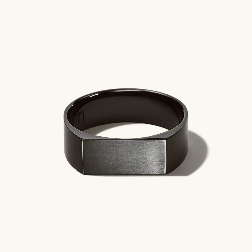 Sleek Rectangle Signet Titanium Ring - 3