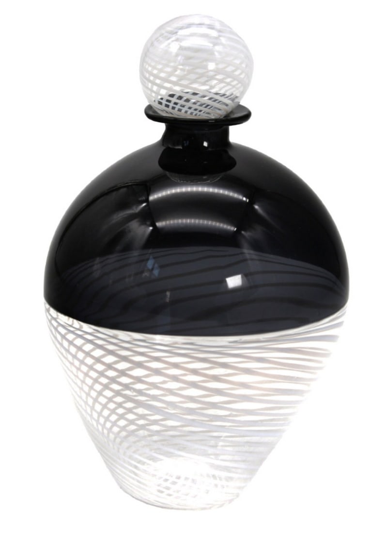 Black & White Murano Glass Perfume Bottle: Black & White Murano Glass Perfume Bottle Little bottle handmade with the technique of blown glass with white filgree. The perfume scent bottle is made by free hands by the glass master with atte