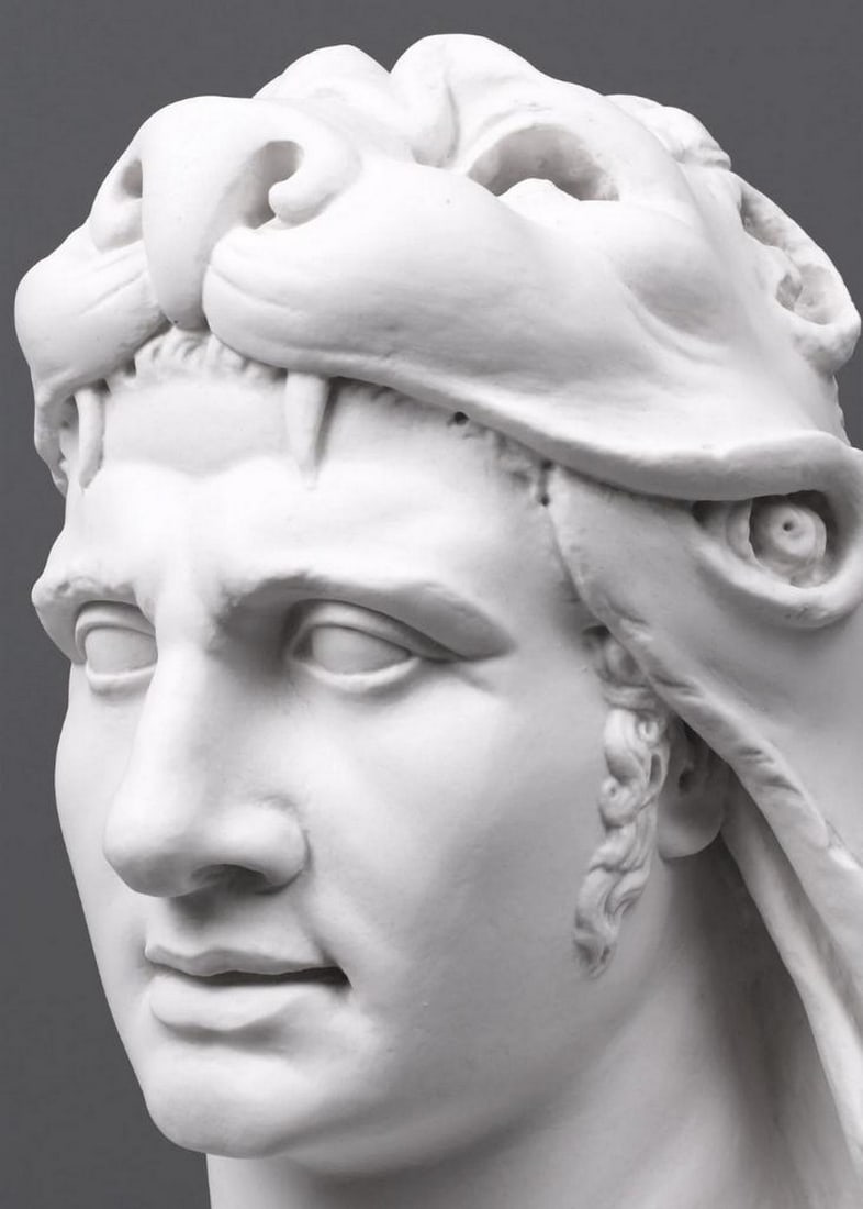 Mithradates VI Eupator Bust Sculpture - (56.1lbs) - 7