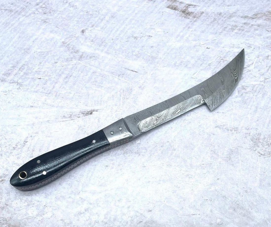 Damascus Steel Full Tang Wood Handle Skinning Shiv For Hunting With Leather Stitched Sheath: Damascus Steel Full Tang Wood Handle Skinning Shiv For Hunting With Leather Stitched Sheath. Each blade is created Using 256 Layers Of 1095 and 15N20 High Carbon Steels?????? To Produce A Superior