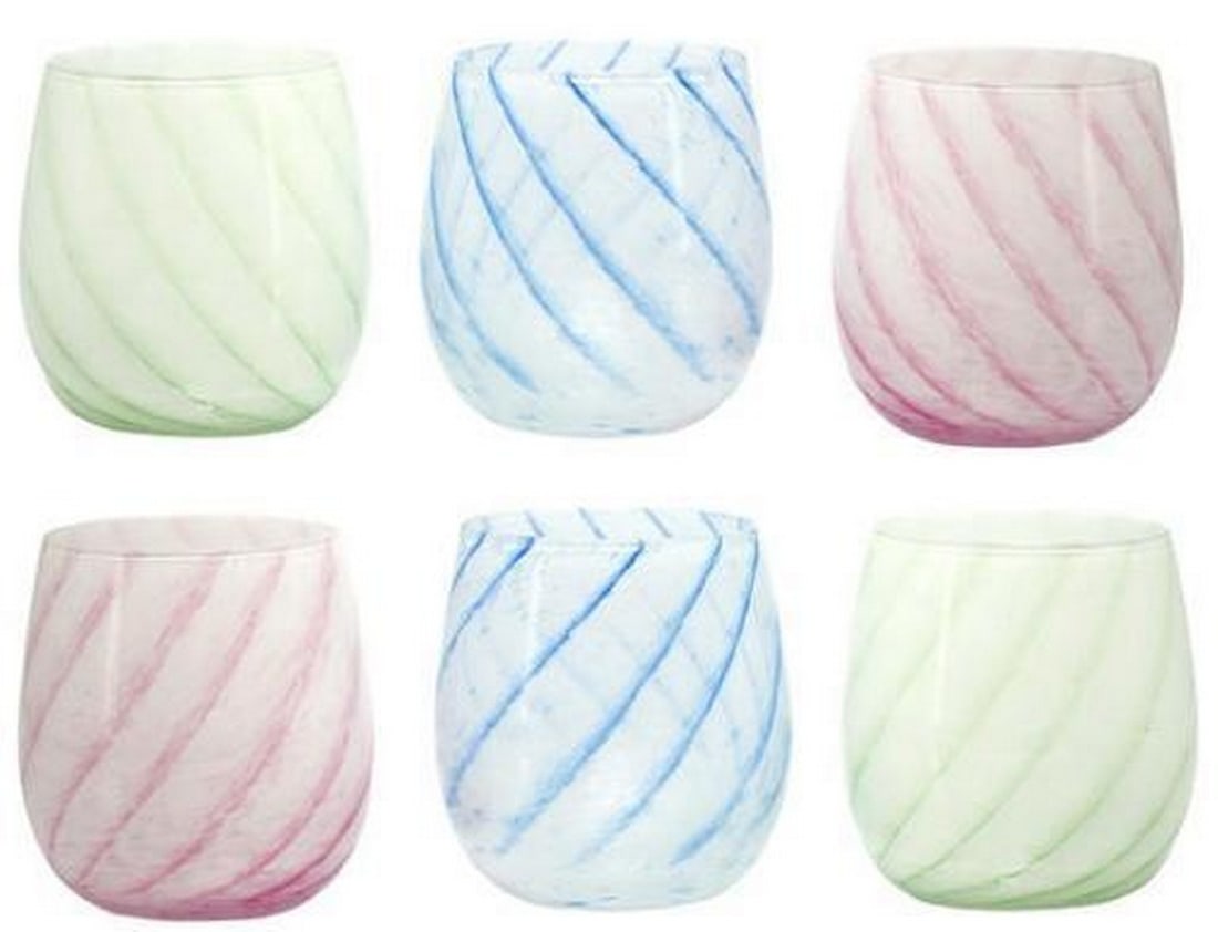 Set of 6 Marble Effect Murano Glass Tumblers: Set of 6 Marble Effect Murano Glass Tumblers. This elegant set of 6 Murano glass tumblers features a sophisticated marble effect in soft, pale pinks and blues, creating a calming and refined