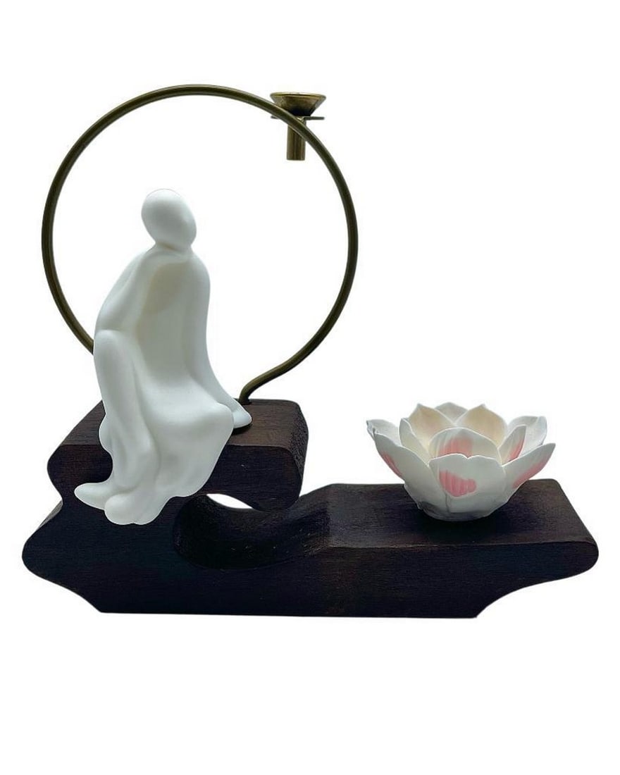 Lotus Zen Incense Backflow Burner: Lotus Zen Incense Backflow Burner Experience pure serenity with the Lotus Zen Incense Backflow Burner. Crafted with exquisite artistry, this burner showcases a beautifully sculpted lotus flower