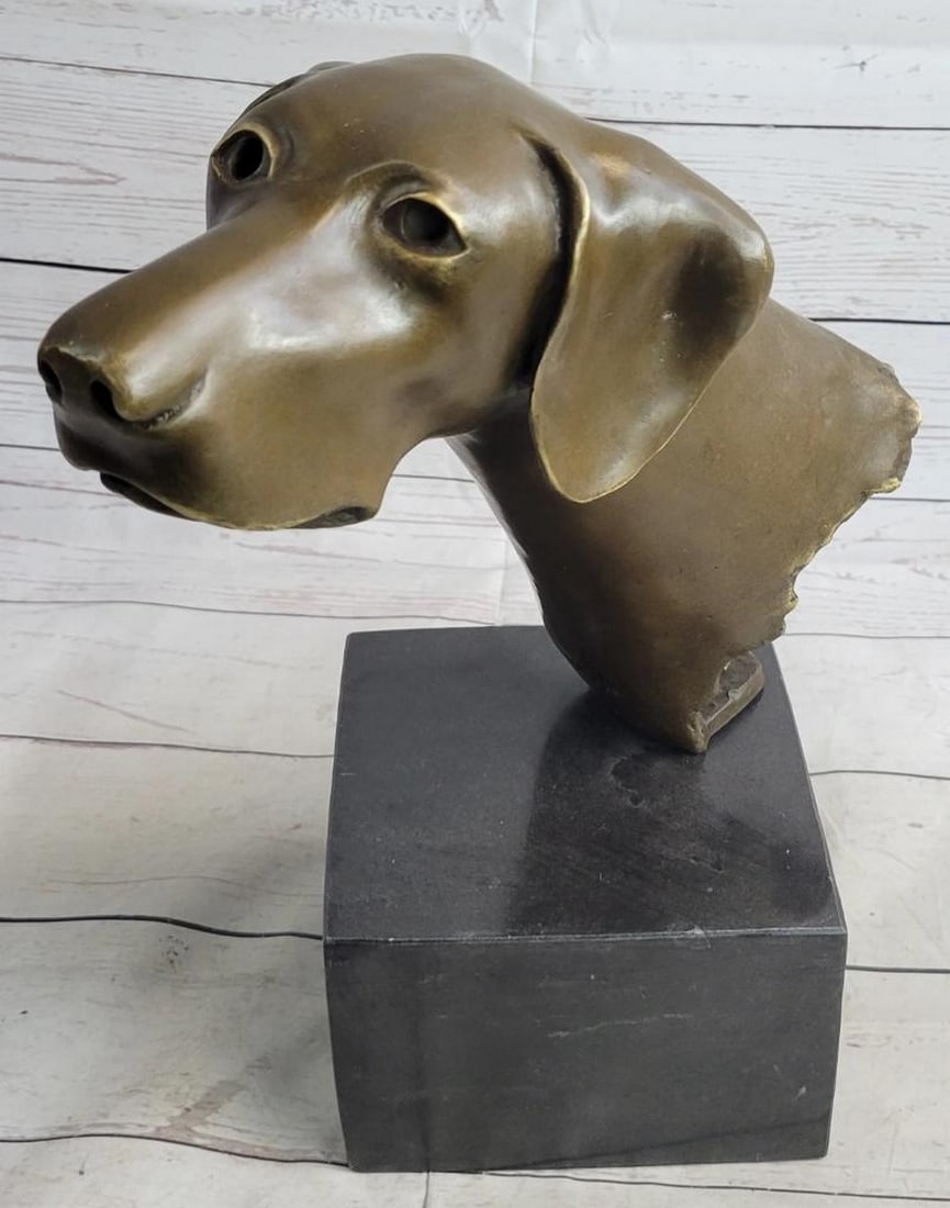 Original Weimaraner Vizsla Bronze Bust Statue on Marble Base - Signed By Artist Milo - 20lbs: This exquisitely crafted sculpture portrays a majestic Basset hound in a regal pose, sitting upright with an air of dignity and grace. His features are rendered with impressive attention to detail, sh