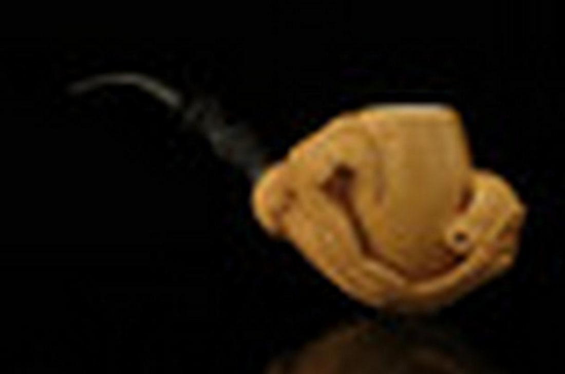 Military Bit Eagle's Claw Block Meerschaum Pipe with Fitted Case: Military Bit Eagle's Claw Block Meerschaum Pipe with Fitted Case This block meerschaum pipe features a military bit stem combined with a finely carved eagle’s claw design, creating a striking