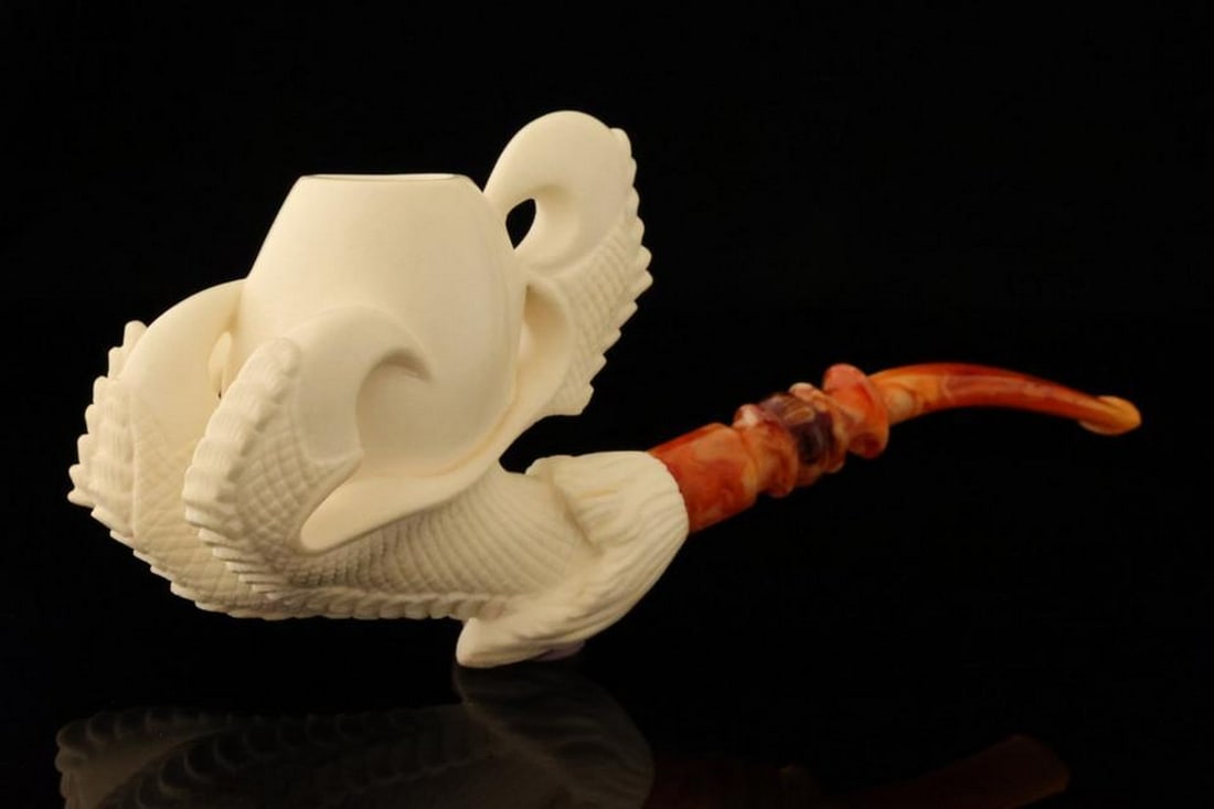 Majestic Eagle’s Claw Block Meerschaum Pipe with Fitted Case (1 of 5)