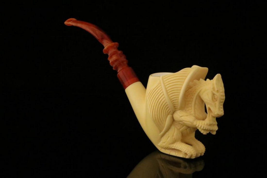 Fire-Breathing Dragon Block Meerschaum Pipe with Fitted Case (1 of 5)
