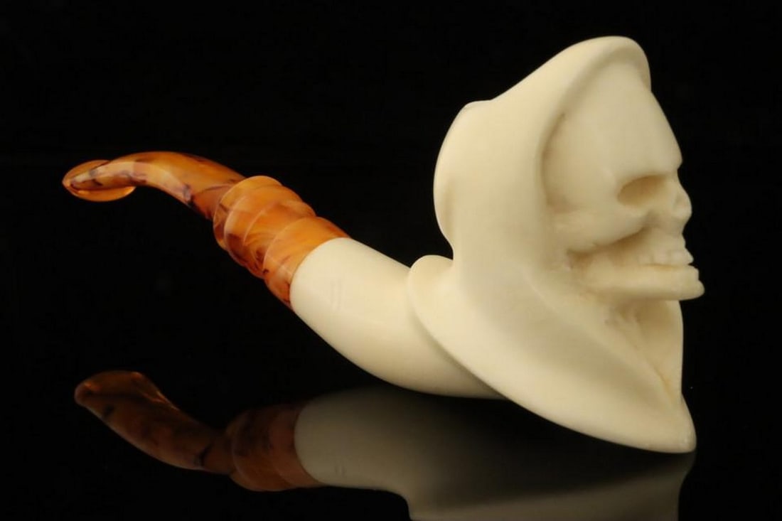 Grim Reaper Carved Meerschaum Pipe with Fitted Case (1 of 5)