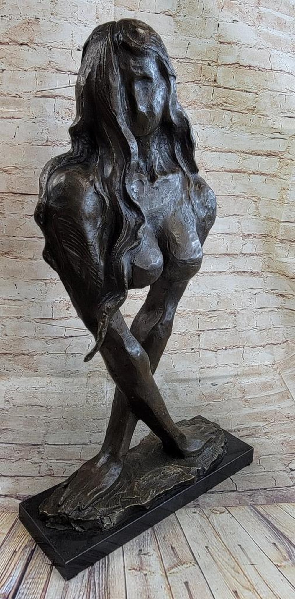 Large Original Abstract Mother Bronze Sculpture In Mid-Century Contemparary Design Signed Nick -: Presenting a captivating bronze sculpture that beautifully merges the female form with the elements of nature. The woman's bust emerges gracefully from the earth, symbolizing a connection to the n