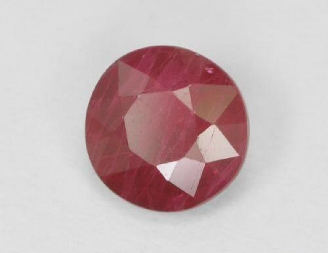 0.87ct Natural Medium Red Ruby, Round, VS-SI, Myanmar - 2