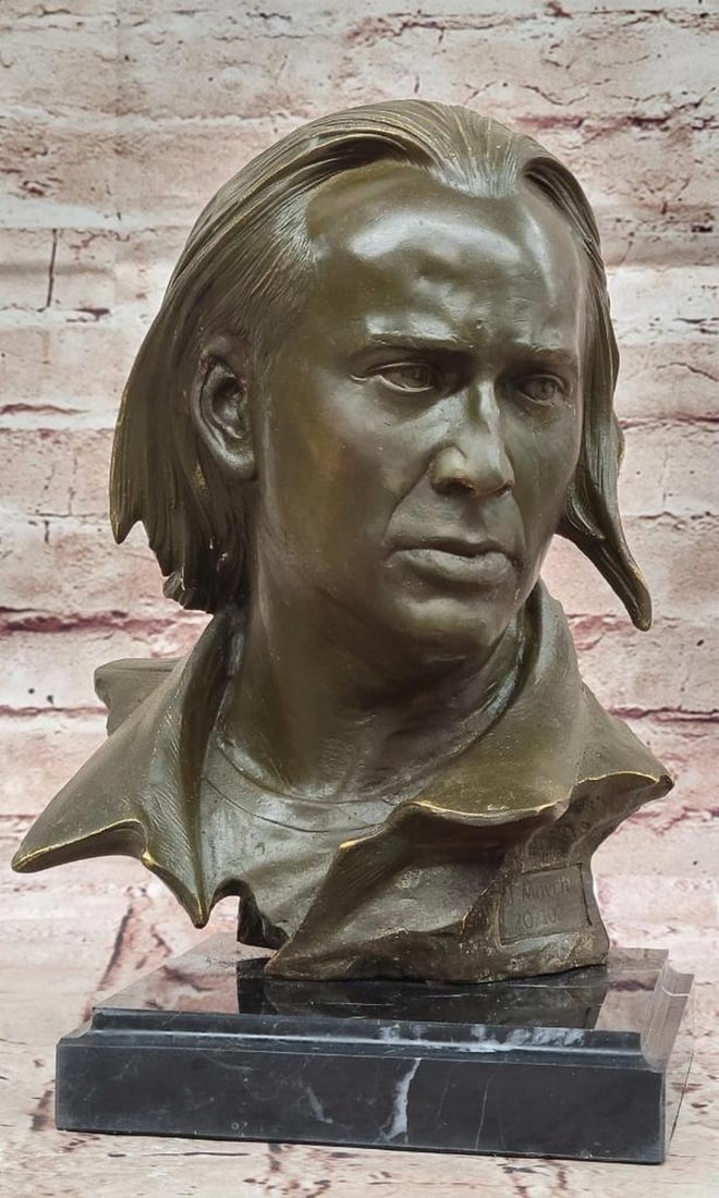 Nicolas Cage Bust Bronze Sculpture by Mavchi - 10.5" x 7.5": Nicolas Cage Bust Bronze Sculpture by Mavchi - 10.5" x 7.5" This Limited Edition Nicolas Cage Bronze Sculpture is a striking tribute to the legendary actor, capturing his intense presence and