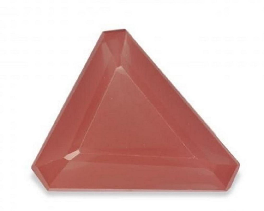 5.86 ct Natural Medium Red Andesine Labradorite – Fancy Facet: 5.86 ct Natural Medium Red Andesine Labradorite – Fancy Facet Introducing the Natural Medium Red Andesine Labradorite, a striking gemstone that combines rich color and elegant cut. Its medium red hu