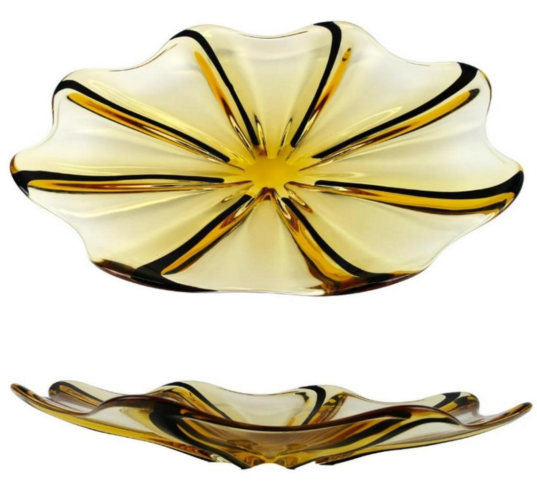 Amber Seashell Murano Glass Centerpiece: Amber Seashell Murano Glass Centerpiece Handcrafted amber centerpiece plate with black filigree, made using traditional glassblowing techniques. Perfect as a fruit holder or a decorative centerpiece