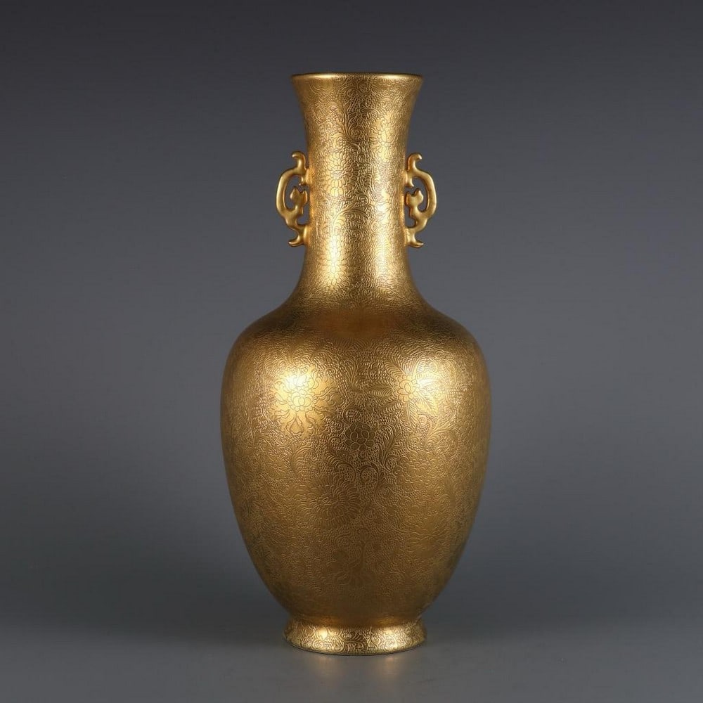 Inspired Qing Yongzheng Gold Ground Carved Entwined Branch Lotus Pattern Vase: Inspired Qing Yongzheng Gold Ground Carved Entwined Branch Lotus Pattern Vase This inspired Qing Dynasty Yongzheng-era vase features a luxurious gold ground and an intricately carved entwined branch l