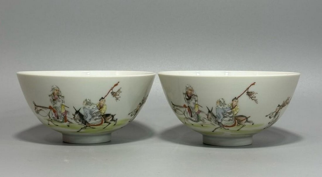 The Yanghe Tang Mark Famille Rose Character Story Bowls, Pair: The Yanghe Tang Mark Famille Rose Character Story Bowls, Pair A fine pair of famille rose porcelain bowls, each bearing the Yanghe Tang mark. The exterior is richly decorated with a continuous