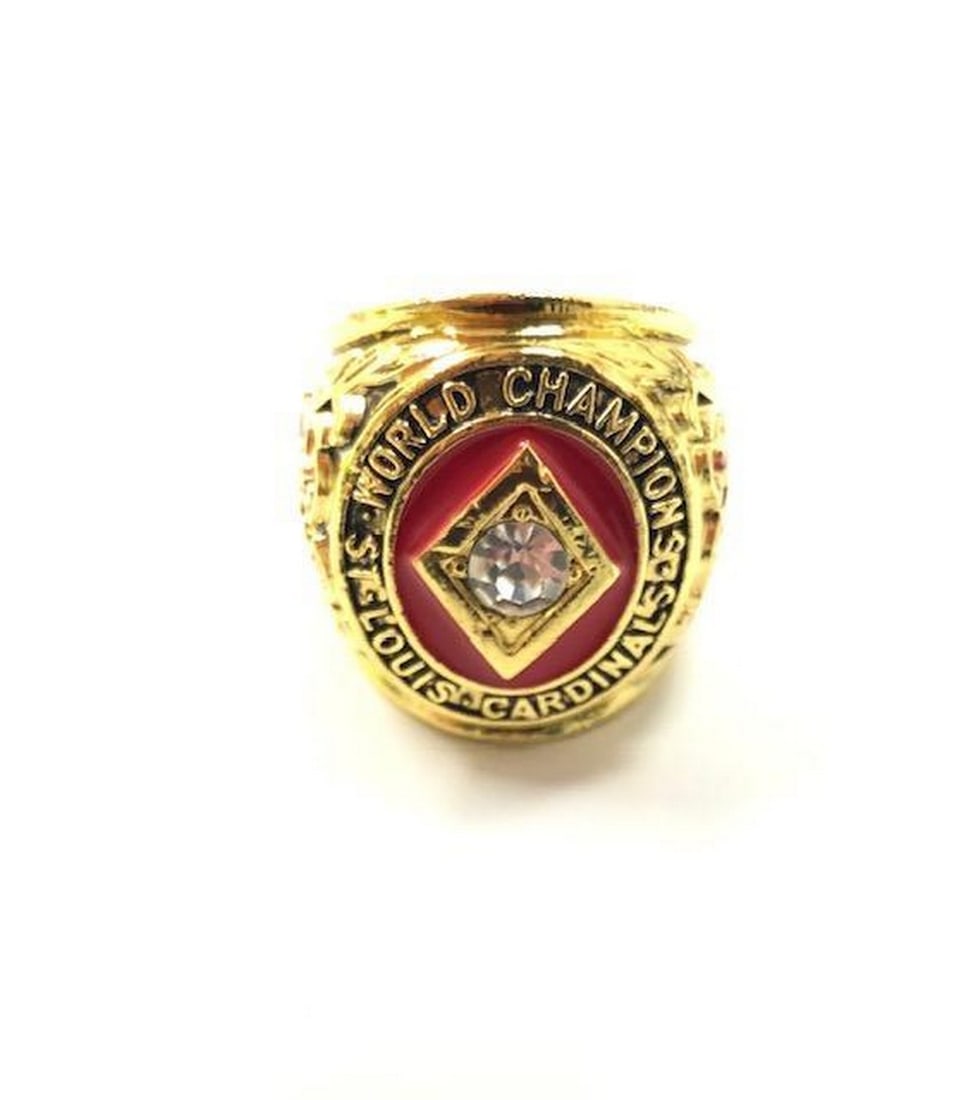1934 ST. LOUIS CARDINALS - MLB CHAMPIONSHIP RING: 1934 St. Louis Cardinals - MLB Championship Ring. An Early Championship Ring Decorated In Gold Gilt and Enamel. Truly A Well Crafted Ring For Any Collection. <