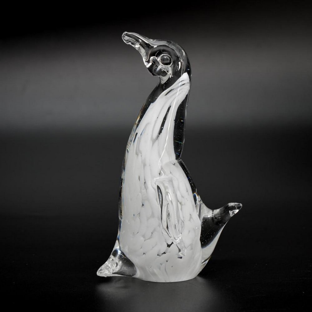 White Sommerso Penguin – Handcrafted Murano Glass: White Sommerso Penguin – Handcrafted Murano Glass This handcrafted Murano glass penguin figurine is created using the white sommerso technique, resulting in a layered, luminous effect. Sculpted ent