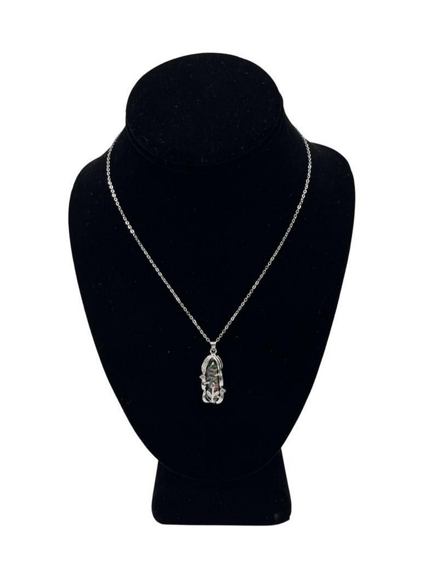 Natural Rainbow Luster Freshwater Biwa Pearl On Crystal Flower Pendant & Chain Necklace: Natural Rainbow Luster Freshwater Biwa Pearl On Crystal Flower Pendant & Chain Necklace.The 12mm x 26mm Rainbow Luster Biwa Freshwater Pearl Is Encased In A Beautifully Crafter Crystal & Flowe