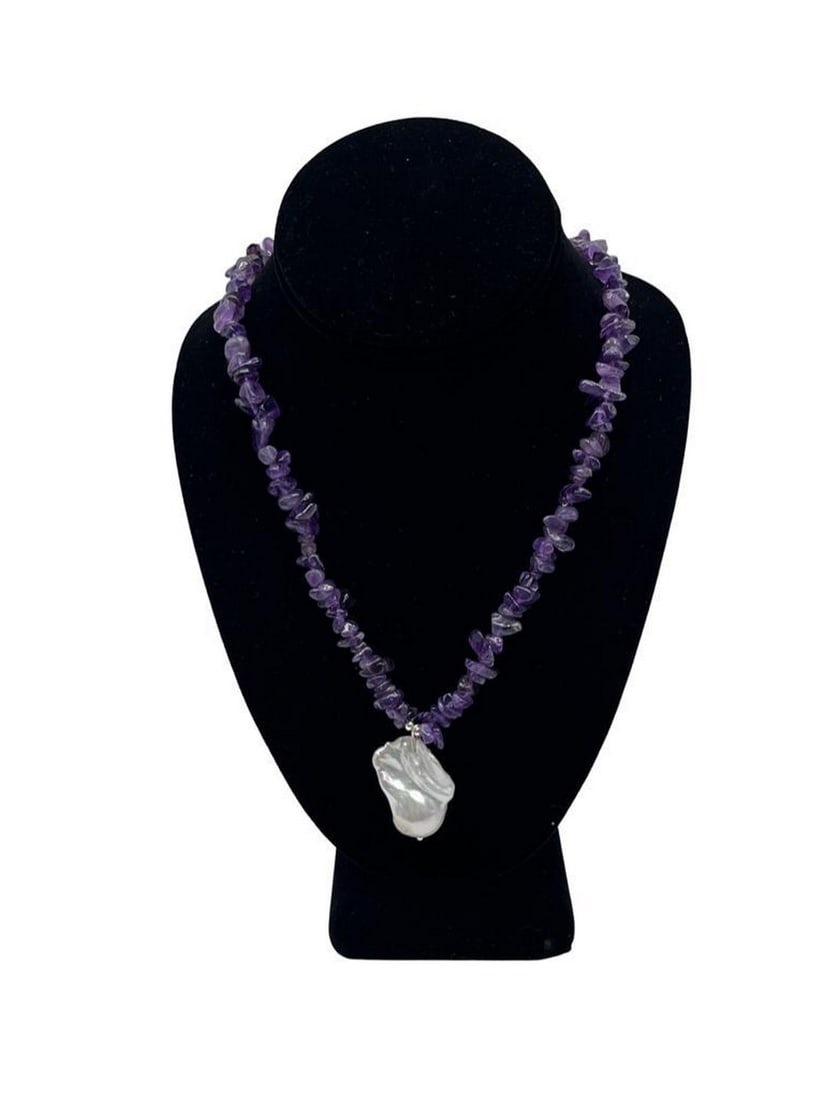 Genuine 24" Polished Amethyst & Unique Baroque Freshwater Pearl Pendant Necklace: Genuine 24" Polished Amethyst & Unique Baroque Freshwater Pearl Pendant Necklace. Finely Polished Amethyst Gemstones Dress The Necklace & Is Accompanied With A Unique Freshwater Baroque Pe