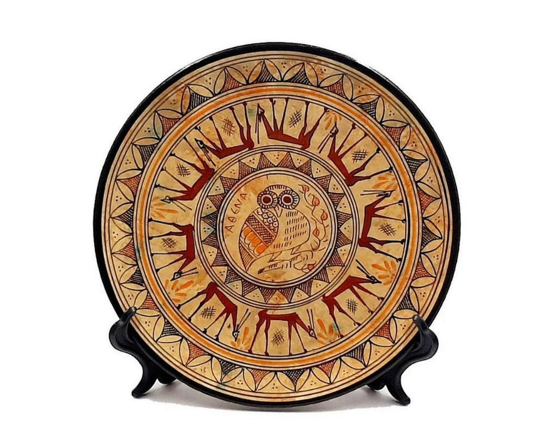 Geometric Greek Pottery – Decorative Ceramic Plate: Geometric Greek Pottery – Decorative Ceramic Plate Enhance your decor with a ceramic plate executed in the Geometric Greek tradition, reflecting the linear motifs, meanders, triangles, and concentri