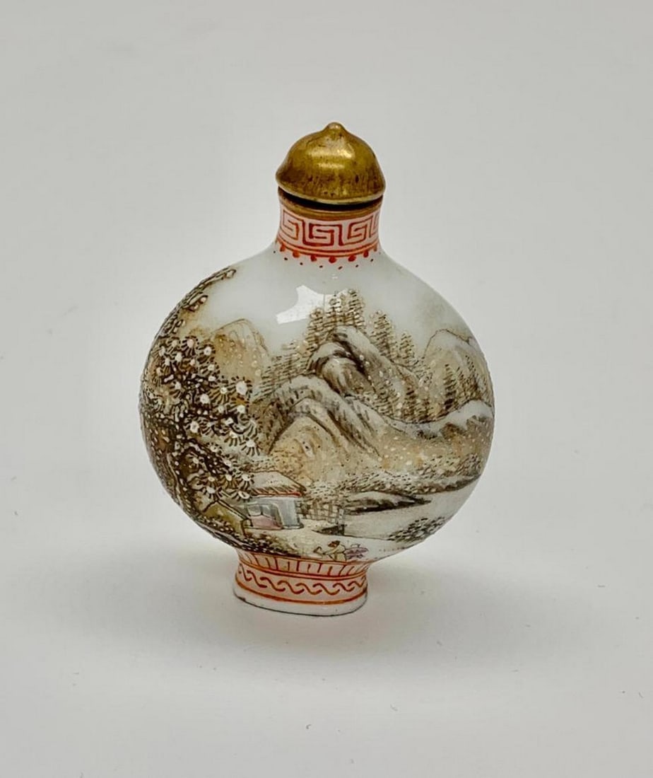 Hand Painted Snow-covered Landscape Statue Snuff Bottle (1 of 3)