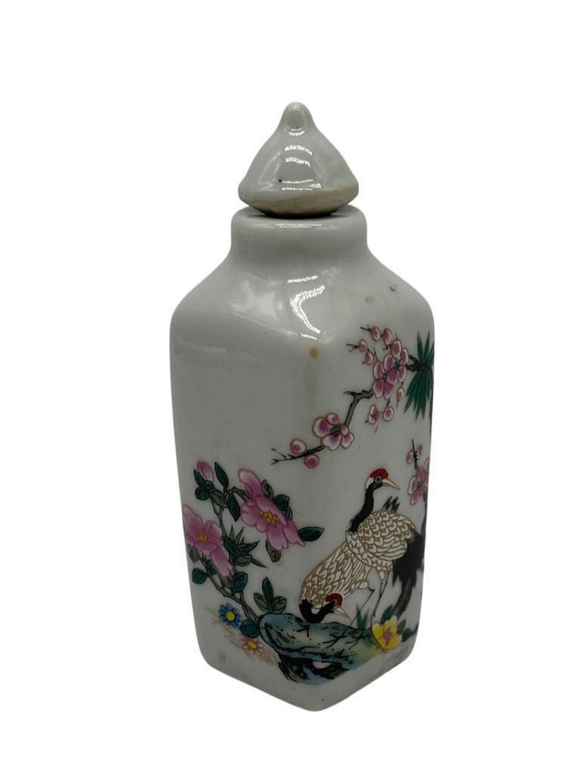 Chinese Cherry Blossom Porcelain Snuff Bottle: Chinese Cherry Blossom Porcelain Snuff Bottle Beautifully handmade cherry blossom porcelain snuff bottles. Reign signed on the bottom. View photos for further details.