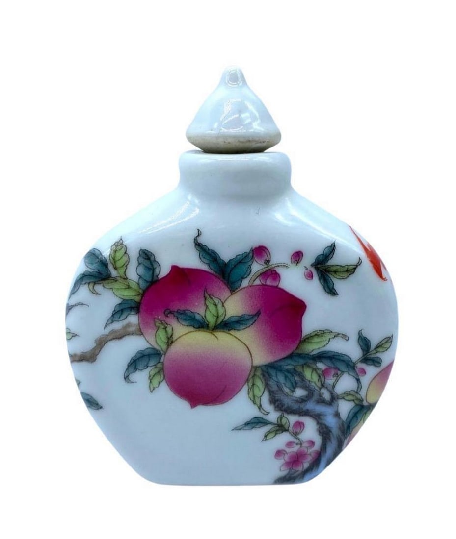 Asian 5 Peach & Bat Hand Painted Porcelain Snuff Bottle With Stopper: Asian 5 Peach & Bat Hand Painted Porcelain Snuff Bottle With Stopper. Colorful Peaches & Orange Bat Figurations decorate This Porcelain Snuff Bottle. The Bottom Displays In Orange Script The