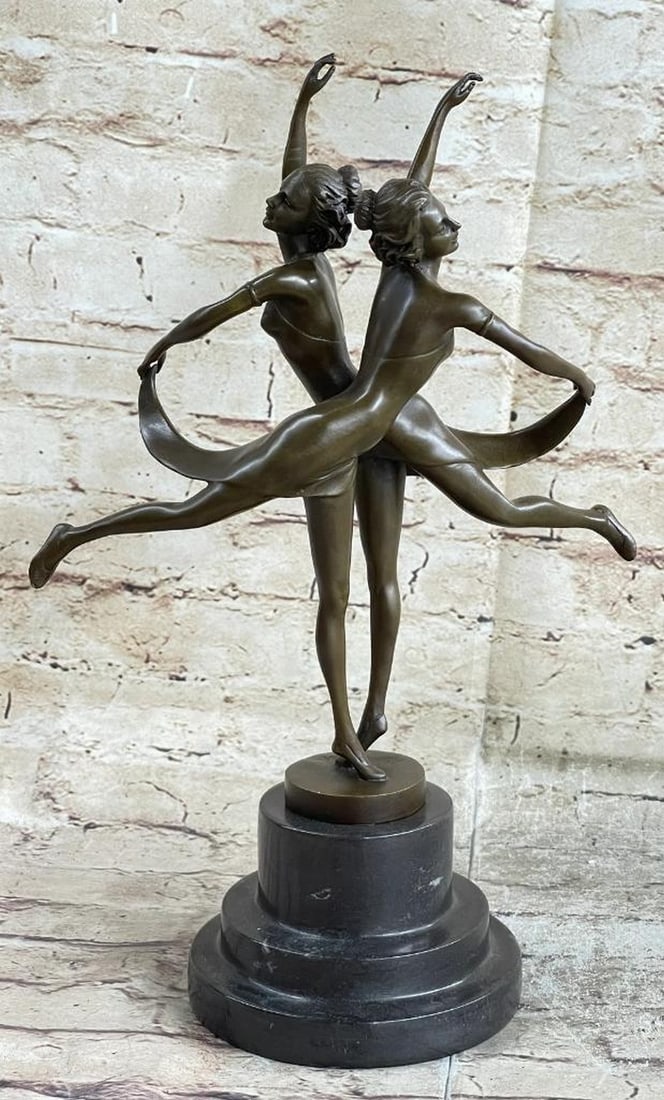 Original Bronze Sculpture of Gemini Twins by Aldo Vitaleh - 14" x 9.5": Original Bronze Sculpture of Gemini Twins by Aldo Vitaleh - 14" x 9.5" This stunning bronze sculpture by Aldo Vitaleh beautifully represents the Gemini zodiac sign. The Twins are depicted in a