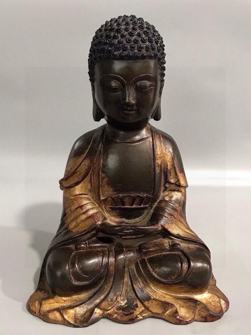 Antique Chinese Handcrafted Pure Copper Tathagata Shakyamuni Buddha Statue (1 of 6)