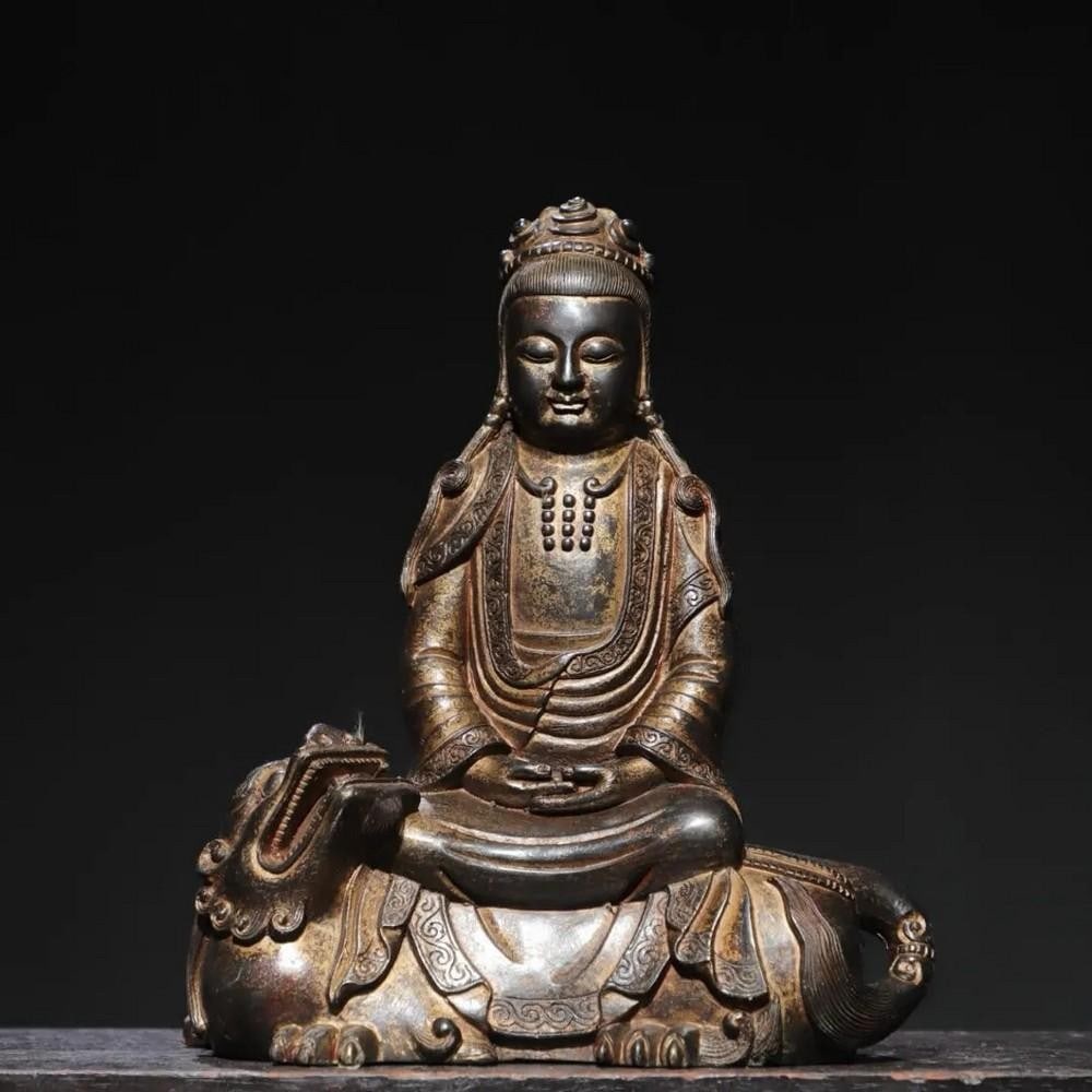Pure Copper & Gilt Guanyin Buddha Riding Beast Statue: Pure Copper & Gilt Guanyin Buddha Riding Beast Statue This Pure Copper & Gilt Guanyin Buddha Riding Beast Statue features the compassionate Guanyin atop a mystical beast, symbolizing strength